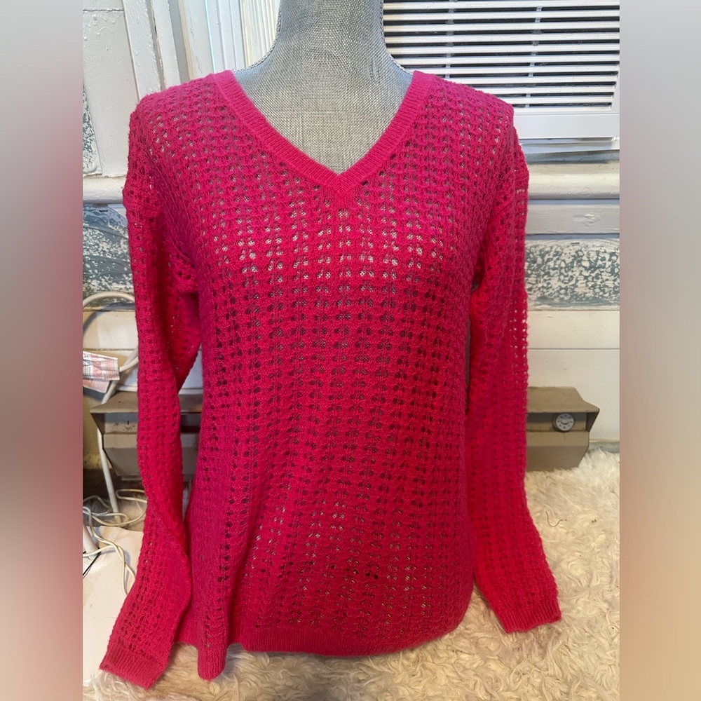 ⭐️ 3/$20.00 Abercrombie & Fitch sweater